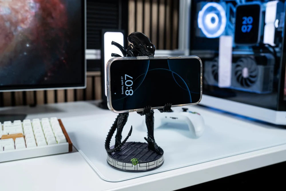 Cable Guys-Alien: Xenomorph Phone and Controller Holder