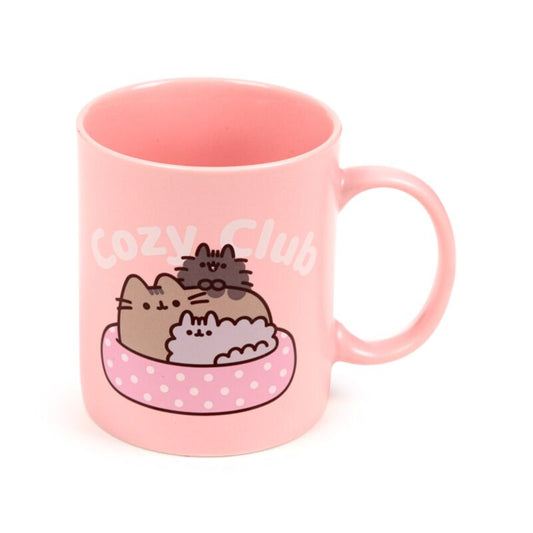 Pusheen: Cozy Club Mug