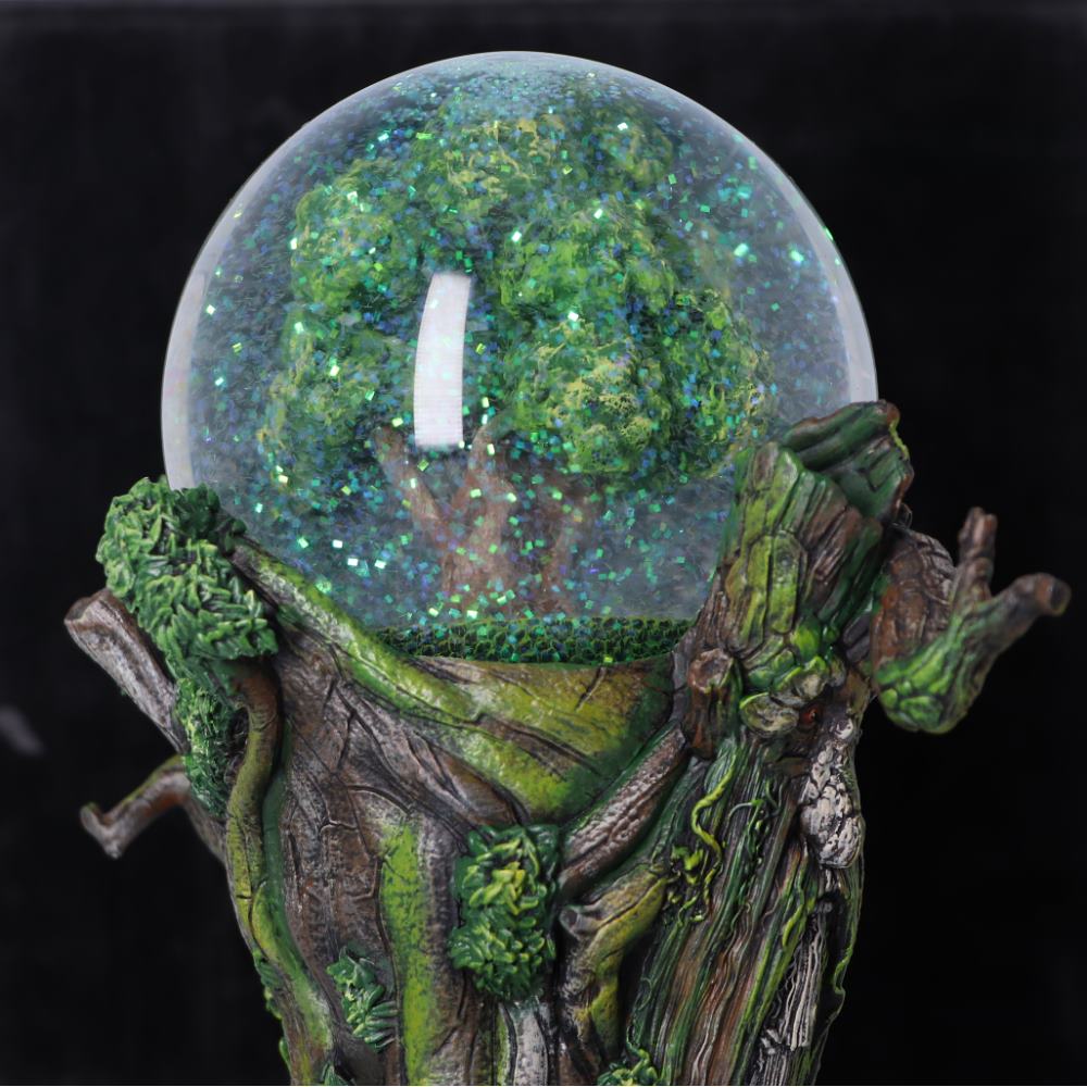 The Lord Of The Rings: Middle Earth Treebeard Snow Globe