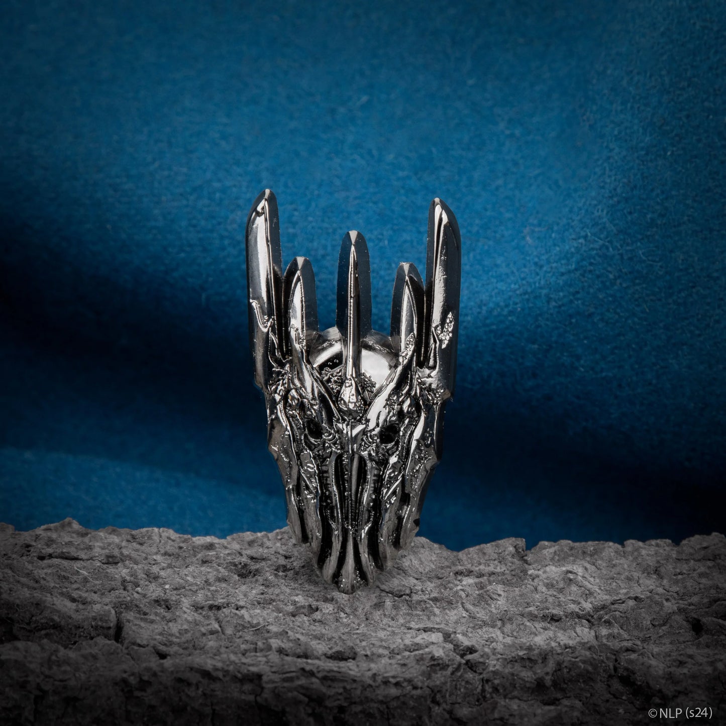 The Lord Of The Rings: Sauron Magnetic Pin