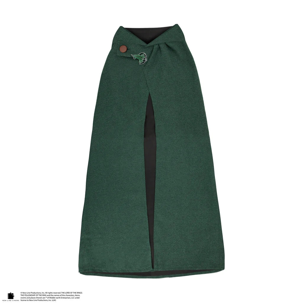 The Lord Of The Rings: Hobbit Cape & Pin