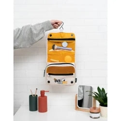 Peanuts: Snoopy All Smiles Travel Bag