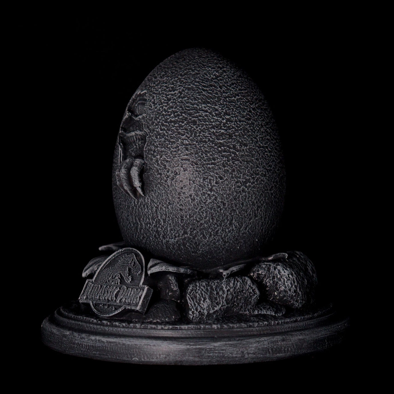 Jurassic Park: Limited Edition - 30th Anniversary Replica Egg & John Hammond Cane Set