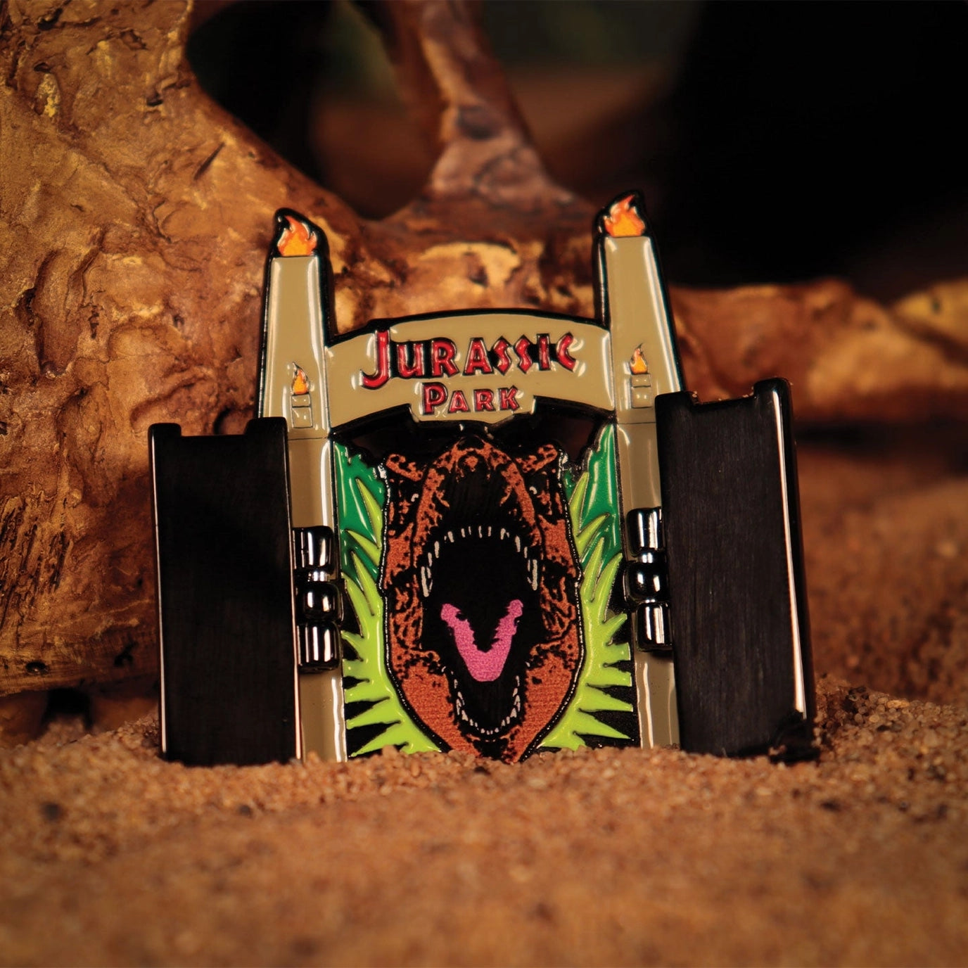 Jurassic Park: Limited Edition - Gates Hinged Pin Badge