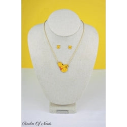 Winnie The Pooh: Necklace and Earring Set